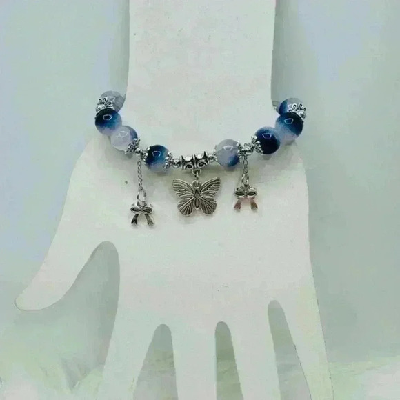Blue Berry Gradient Glass Bead Bracelet with Butterfly Charms - Picture 3 of 5